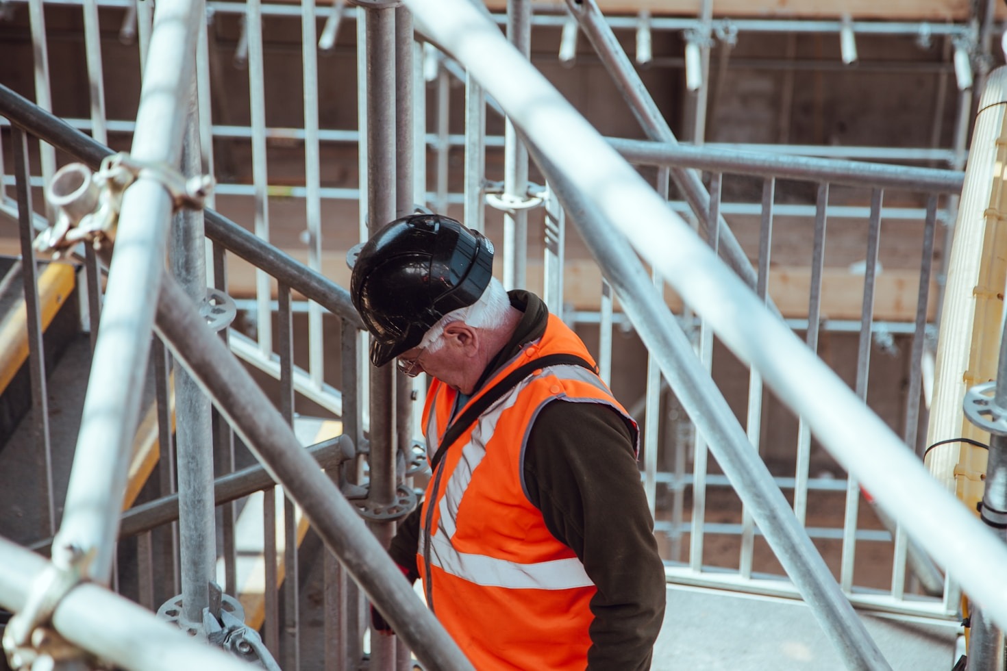 From Roofing to Painting: Comprehensive Services Offered by ELC
